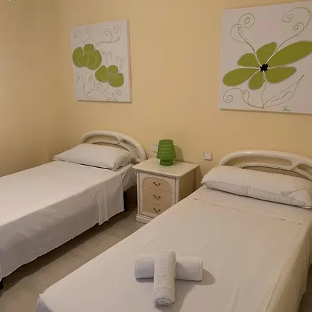 Service Lazaro -apartamentos Aguamarina 52