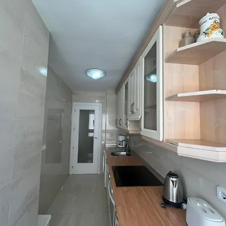 Appartement Service Lazaro -apartamentos Aguamarina 52