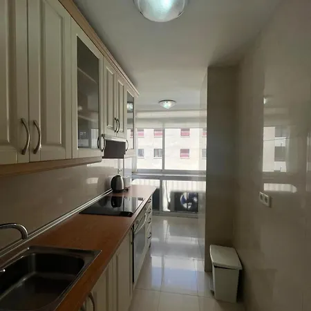Appartement Service Lazaro -apartamentos Aguamarina 52