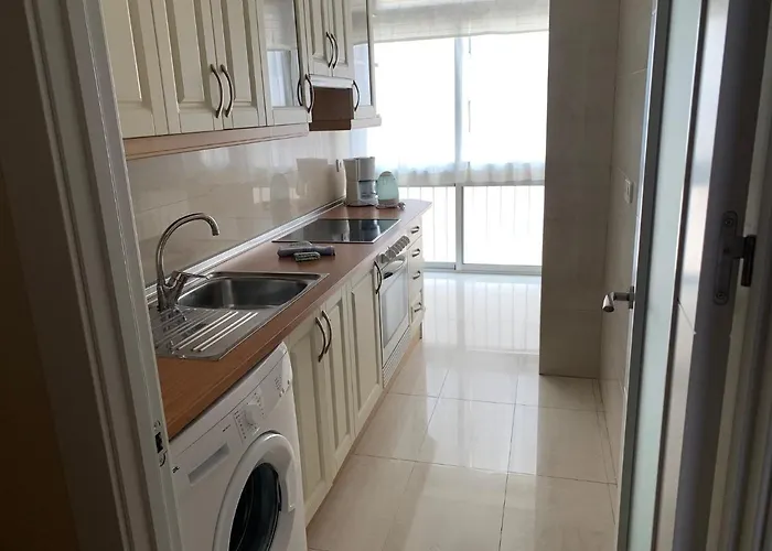 Apartment Service Lazaro -apartamentos Aguamarina 52